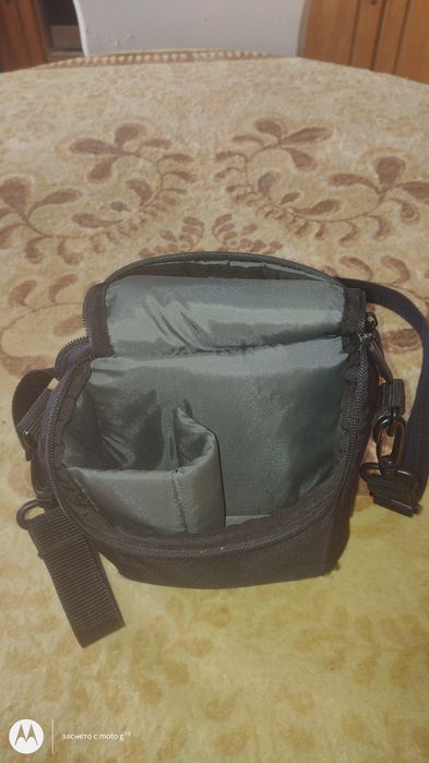 Чантичка за видеокамера и друго