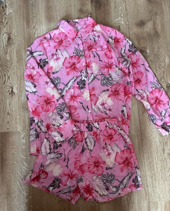 Комплект къси гащи и риза LBD
