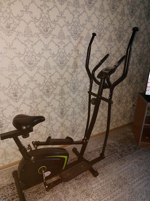 Продается Эллиптический тренажер