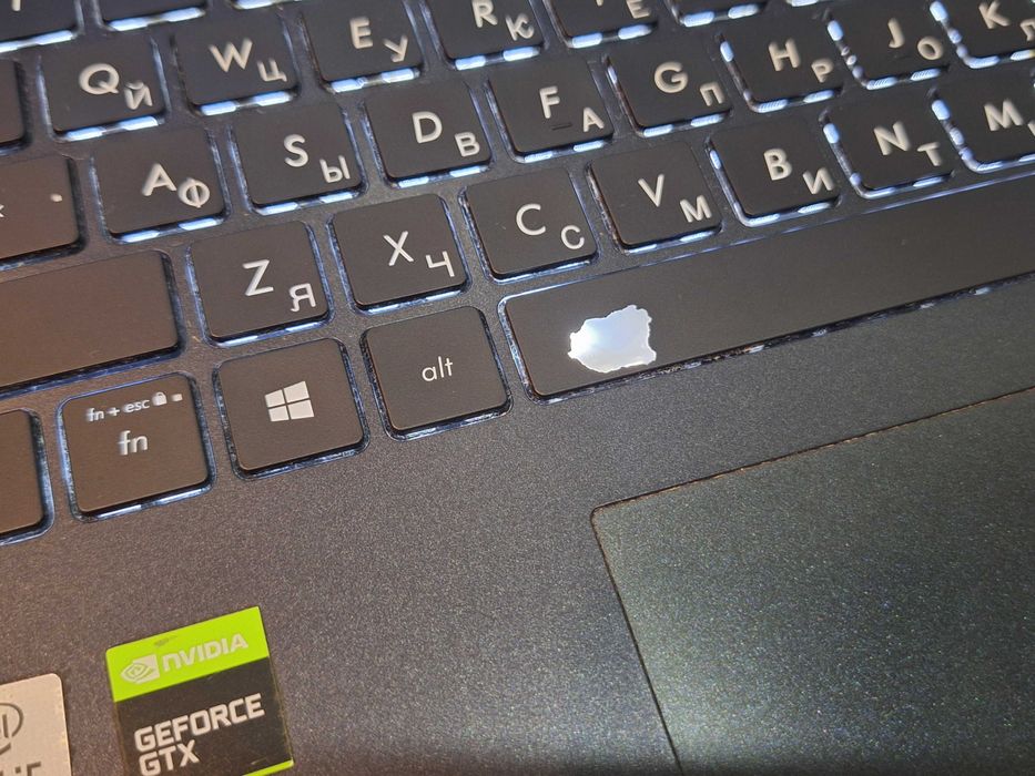 ноутбук Asus Vivo Book / Intel Core i5