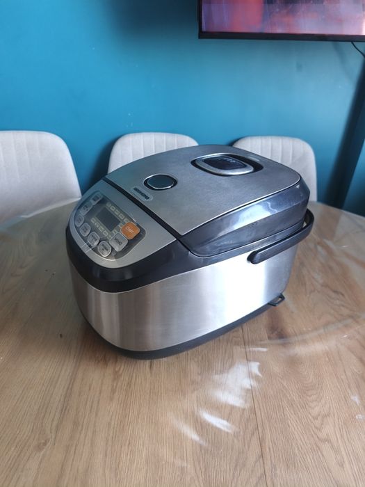 Продам мультиварку Редмонд