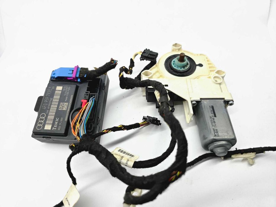 машинки за ел.стъкла Ауди А6 4F