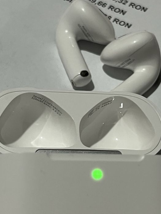 Casti Fara Fir Air Pods 4