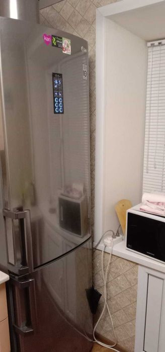 Холодильник LG продажа