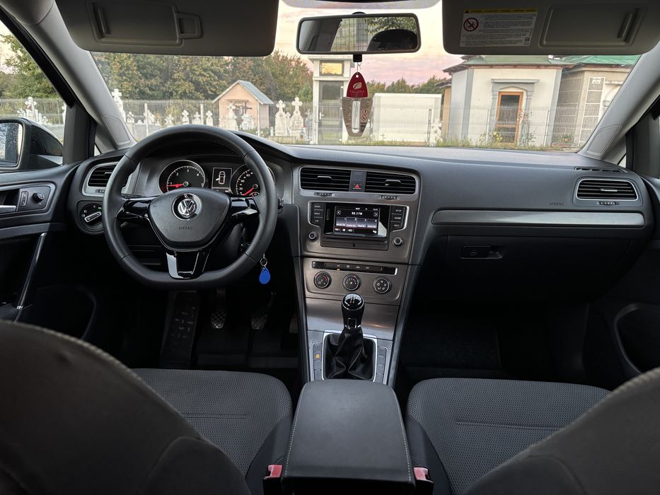 VW Golf 7 1.6 tdi 105cp 2013