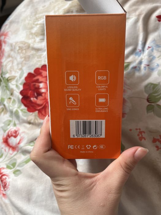 мини колонка с микрофоном