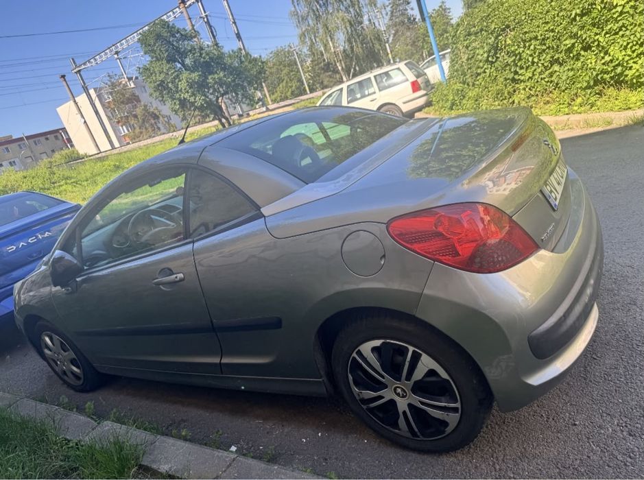 Vand peugeot 207 cc URGENT