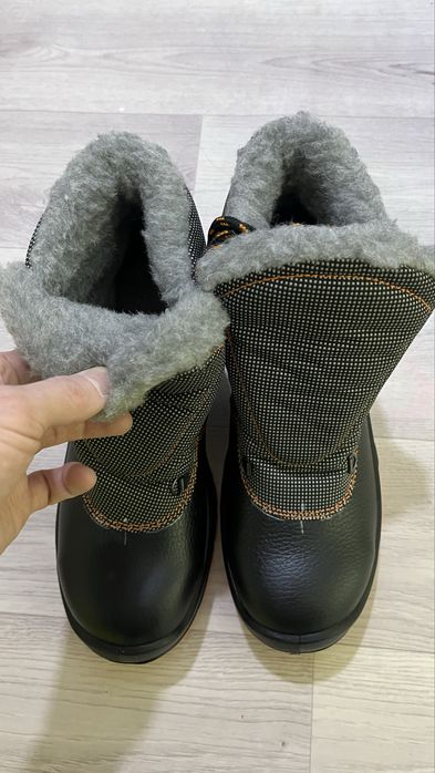 Спецобувь зимний размер 42