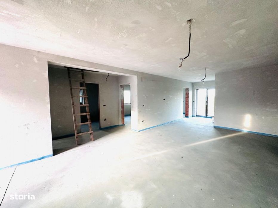 Duplex pe parter 4 camere si 2 bai - Mosnita Noua in zona foarte buna