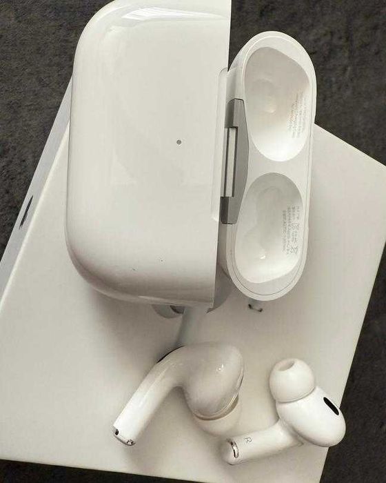 Apple AirPods Pro 2