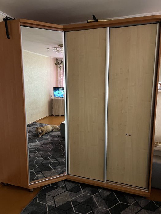 Шкаф купе угловой