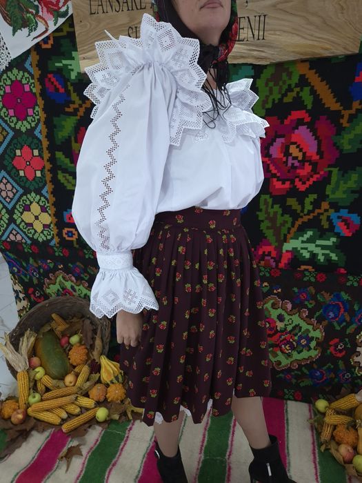 Camasa populara din Maramures pt femei