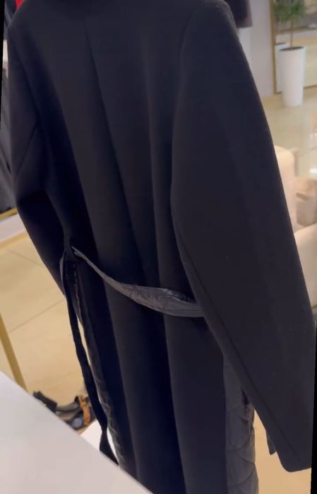 Продается плащ женский