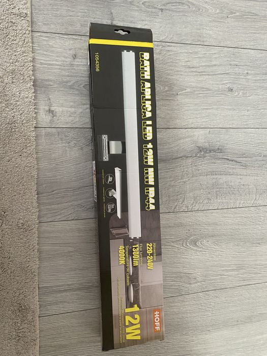 Vand 3 lustre, una pentru baie si dou pentru dormitor, living, etc.