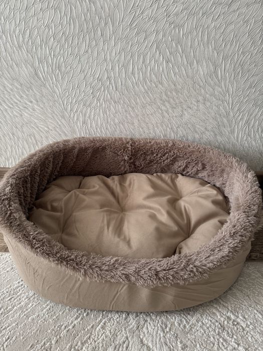 Продам новую лежанку для собак/кошек