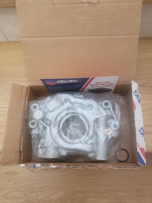 Маслена помпа за 5.7