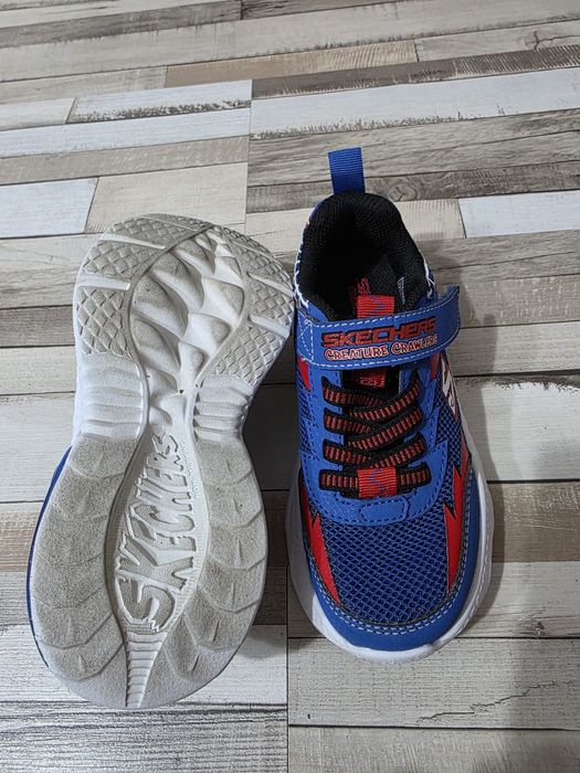 Adidasi Skechers marime 28.5