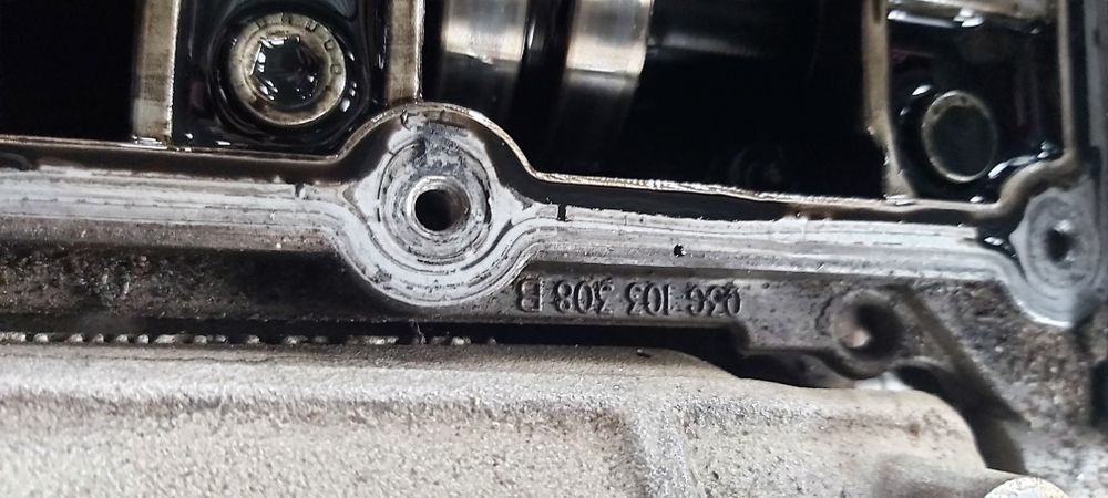 Двигател НА ЧАСТИ 2.0 тди 140 к.с. БКД Ауди Сеат Шкода / 2.0 tdi B