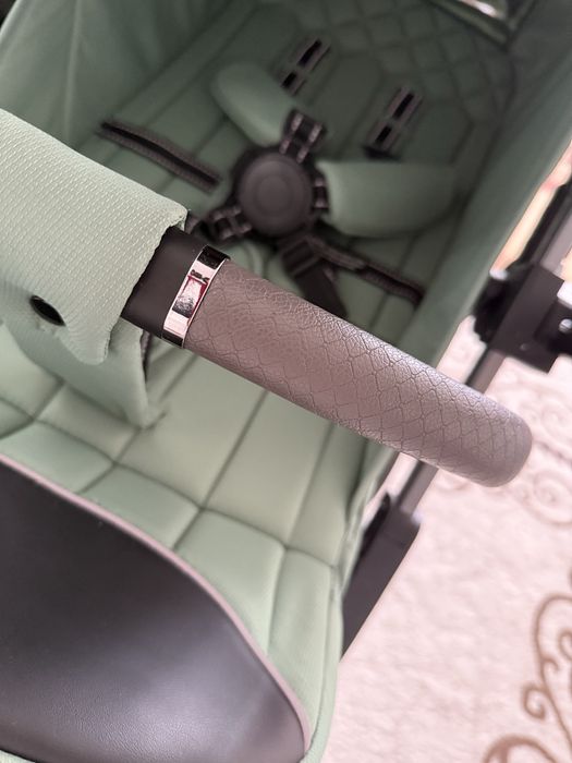 Коляска прогулочная Kidilo 6521B Green, зеленый