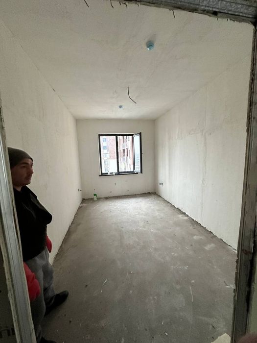 Продам 3 ком  Жк Урикзор Residense орен-т Базар  Учтепа район