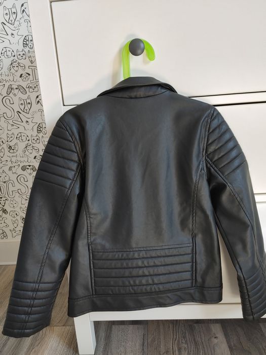 Распродажа курточек на мальчика