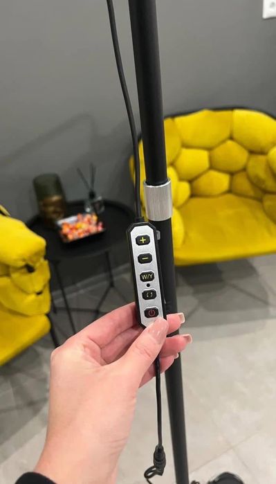 Lampǎ led semilunǎ 40W nouǎ
