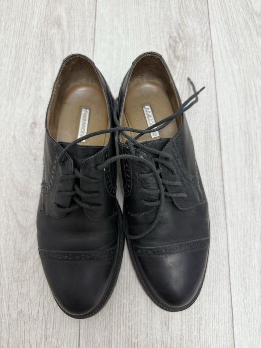 Броги черные классические