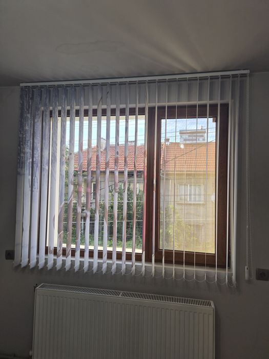 Вертикална щора за детска стая