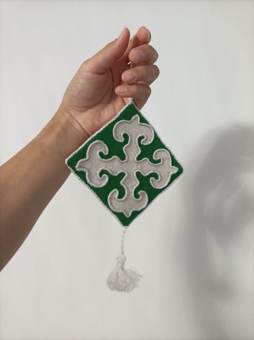 Продаю ручной изделия