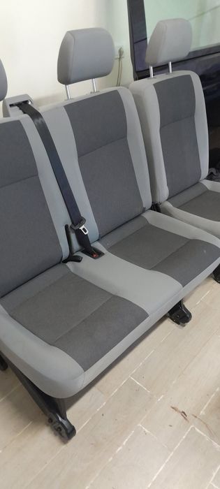 Scaune randul 2 vw t5 din 2013