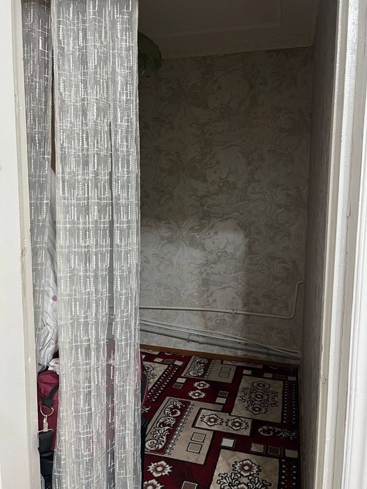 Квартира продаётся Чиланзар 9 квартал 1в2/4/4 меб тех балкон 1,5*6