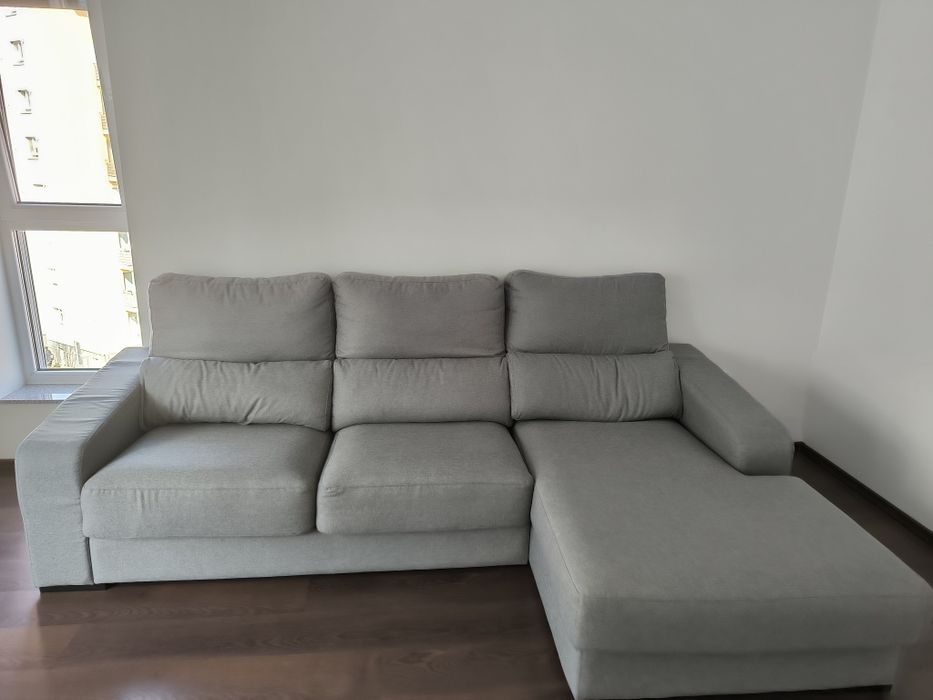 Vand Canapea moderna, confortabila, extensibila!