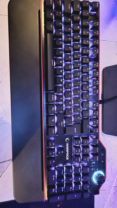 Игровой ПК в 2К разрешении.