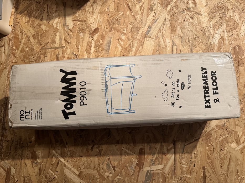 Patut pliabil Moni Tommy