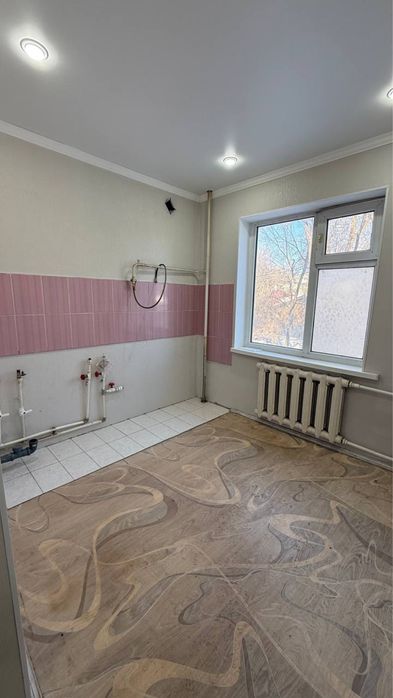 Продам 3 комнатную на старой части