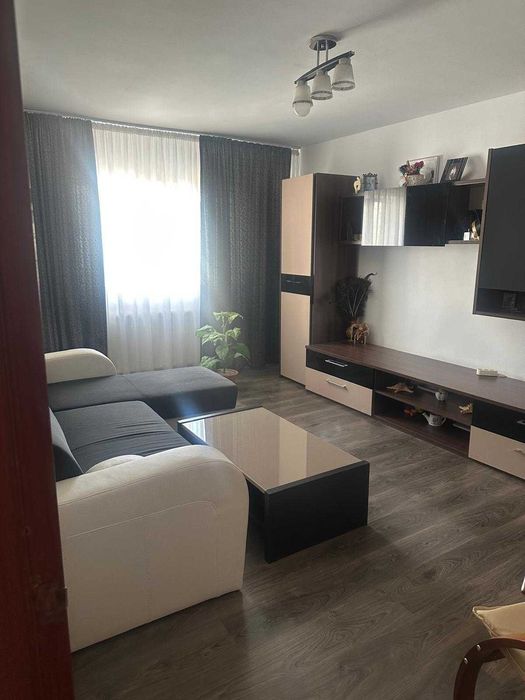 Vânzare apartament 3 camere, 68,82 mp utili, Găești, str. Cuza Voda