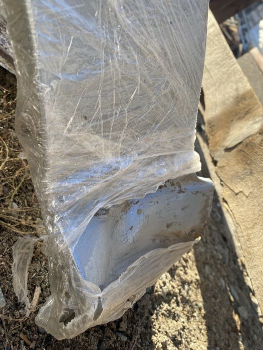 Крыло перед левое