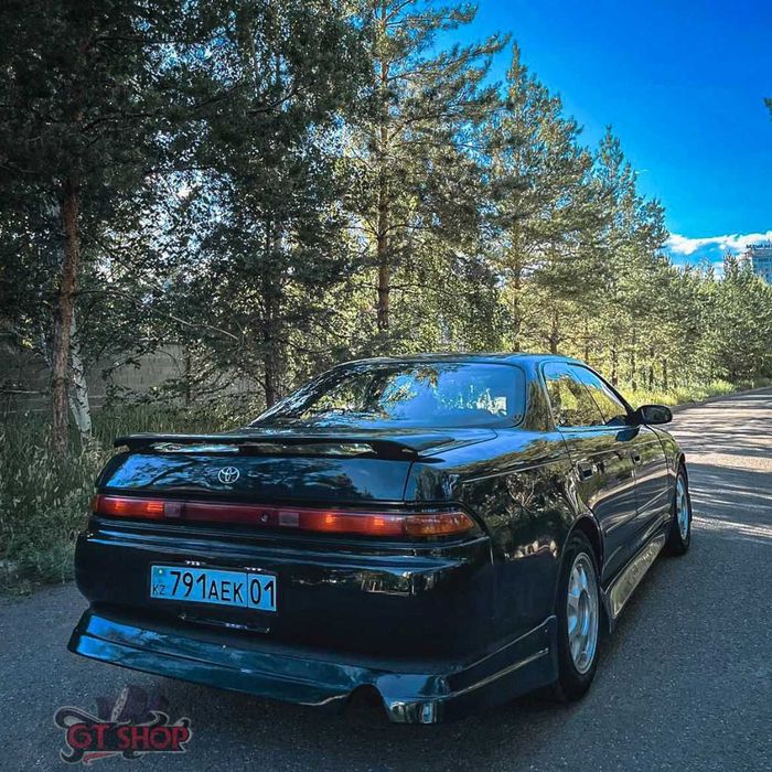 Накладки на Тайота марк 2 90 Вертекс Toyota Mark 2 90 Vertex Тюнинг