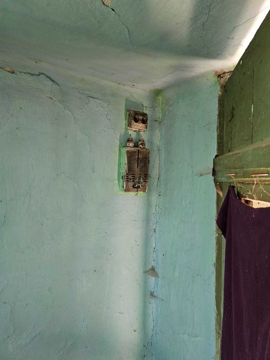 Vand casa cu gradina in sat Tela comuna Bata jud.Arad.