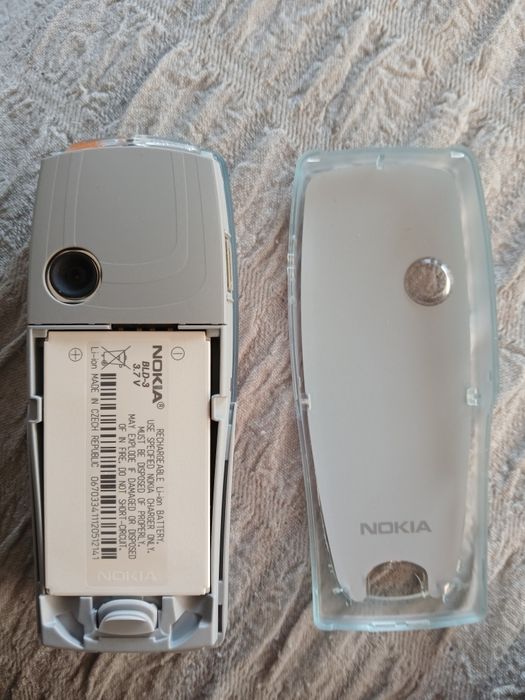 Чисто нова Nokia 3200