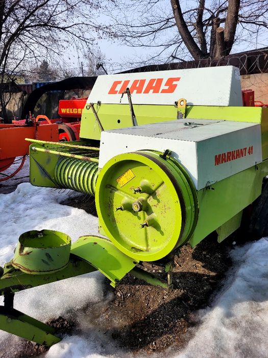 Пресс-подборщики.