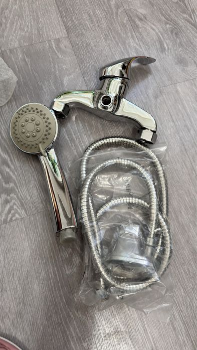 Душевая лейка без краника. Душ