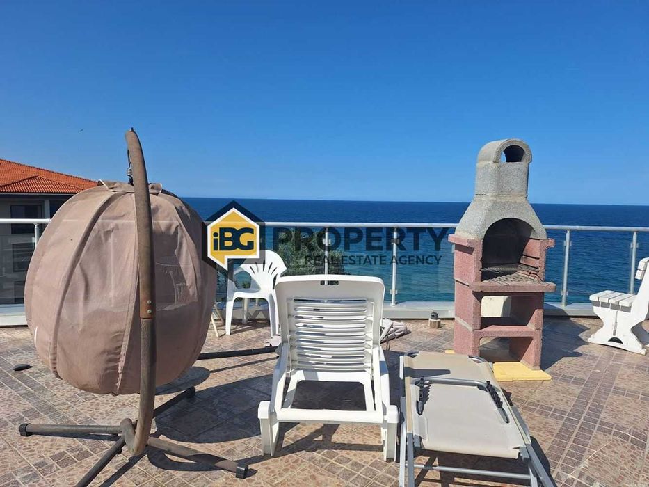 Продава се Двустаен апартамент в Бяла - 199 кв.м за 359 €/кв.м - Снимка #2