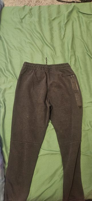 Pantaloni negri tech fleece nike