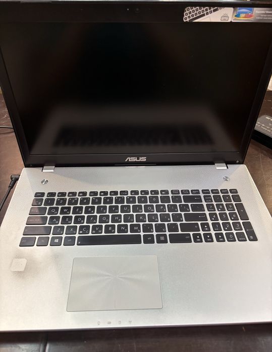 Продам Ноутбук ASUS