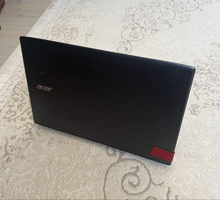 Ноутбук Acer Aspire E5-576G