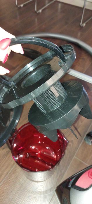 Прахосмукачка Silence force Rowenta