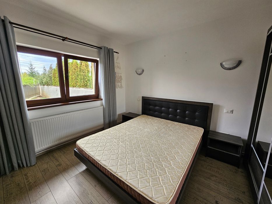 PARTICULAR OFER CASA singur in curte, 3 camere, Livada 1, Ghimbav