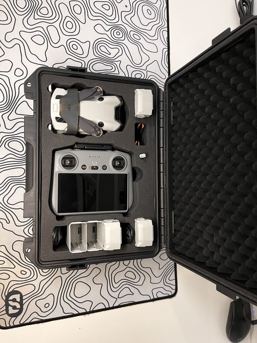 Продам дрон Dji mini 4 pro