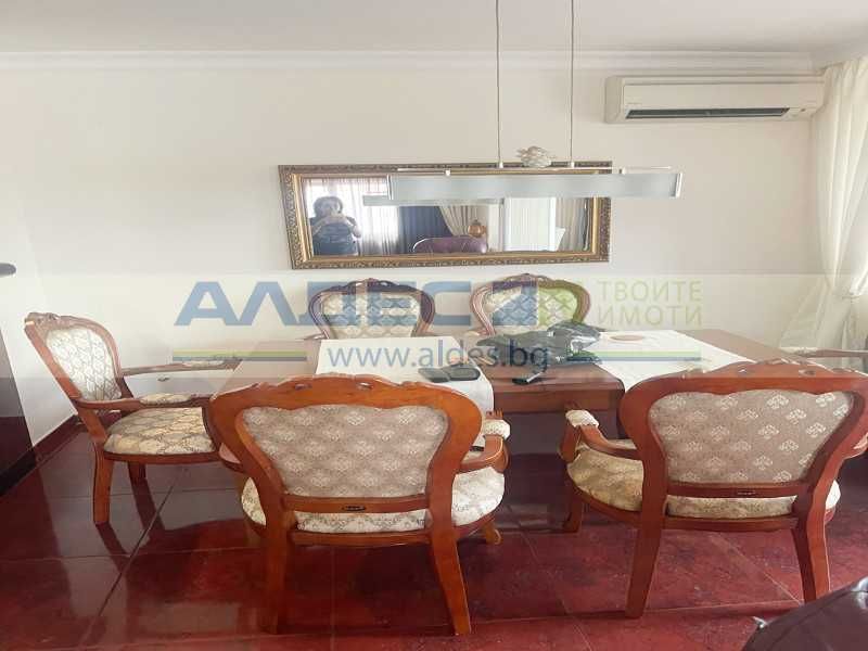 Дава се под наем Четиристаен апартамент в София, Витоша - 145 кв.м за 900 € - Снимка #3